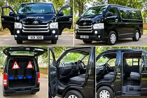 Toyota HiAce 2011 Black