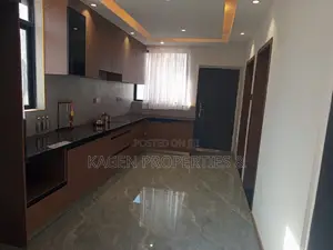 5bdrm Townhouse/Terrace in Karai for sale