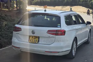Volkswagen Passat 2016 White