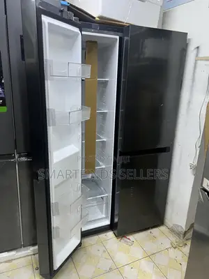 LG 664L Smart Refrigerator – Premium Design & Large Storage