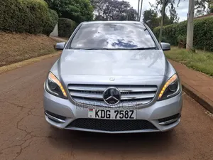 Mercedes-Benz B-Class B180 Petrol 2015 Silver