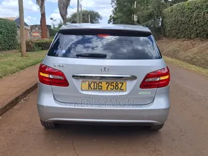 Mercedes-Benz B-Class B180 Petrol 2015 Silver