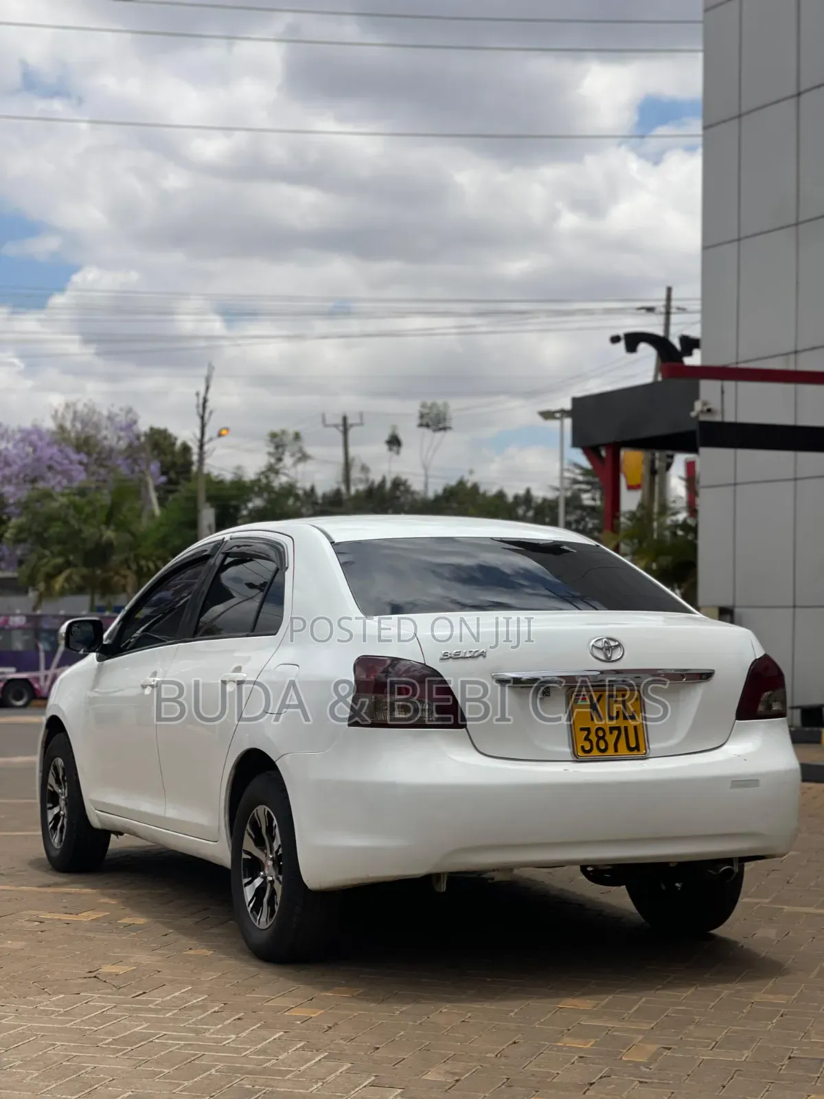 Toyota Belta 2010 White