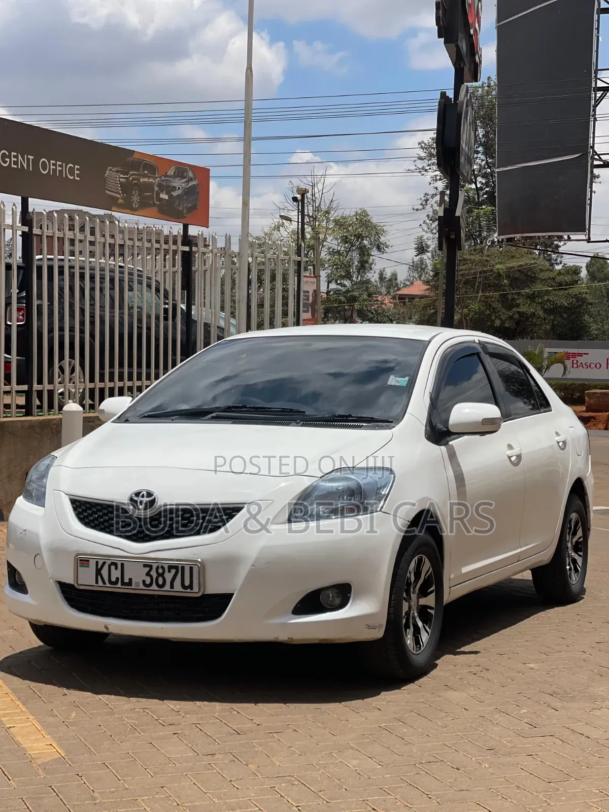 Toyota Belta 2010 White