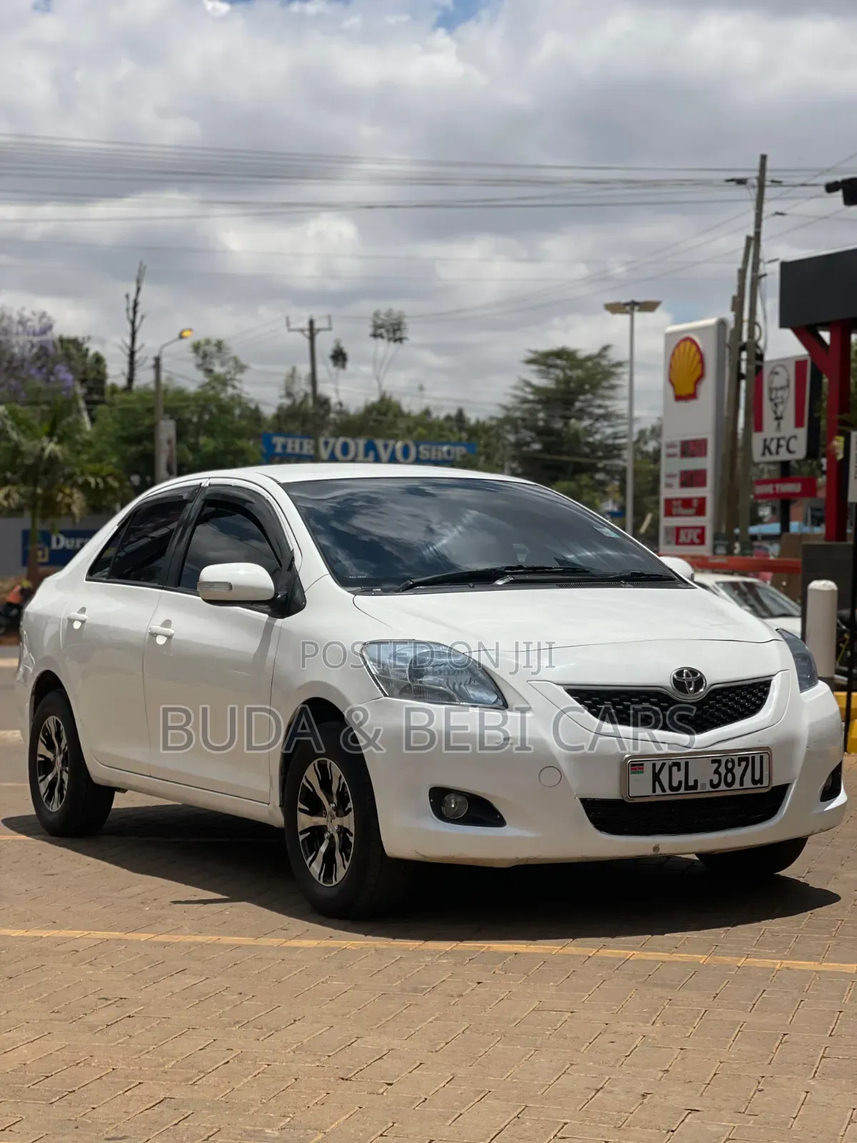 Toyota Belta 2010 White