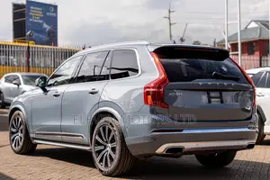 Volvo XC90 2020 Blue
