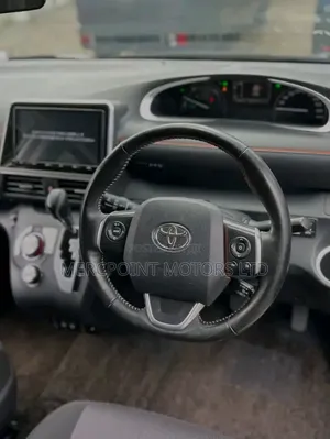 Toyota Sienta 2019 Pearl