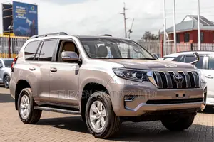 Toyota Land Cruiser Prado 2021 Brown