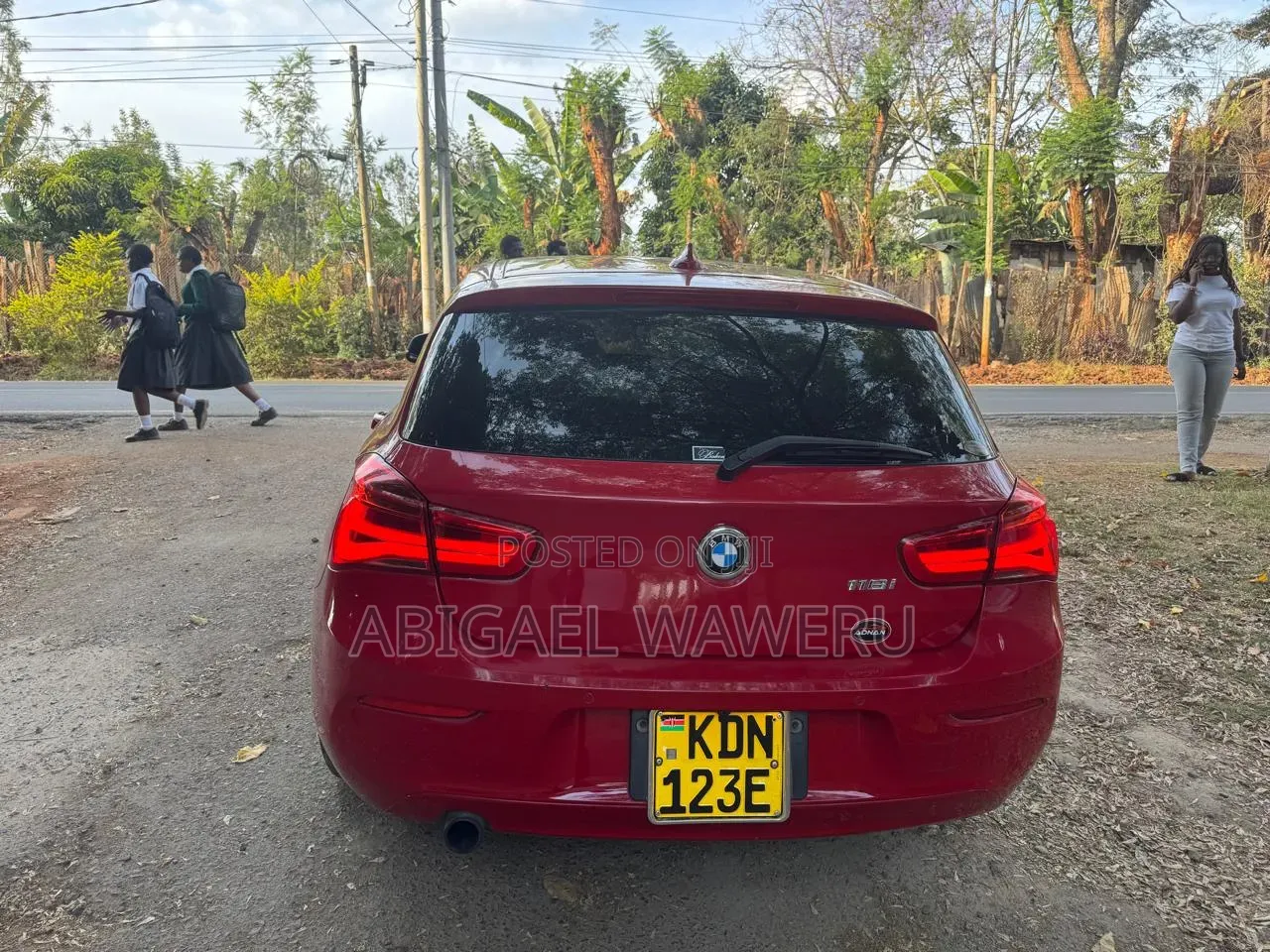 BMW 118i 2016 Red