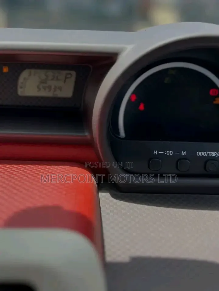 Toyota Spade 2019 Blue