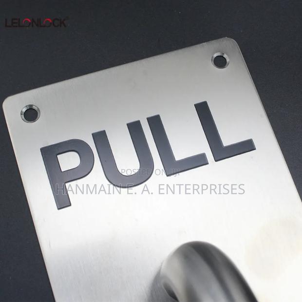 Pull and Push Handles - thumbnail 3