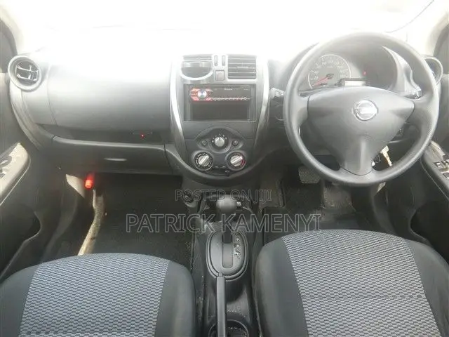 Nissan March 2019 Silver