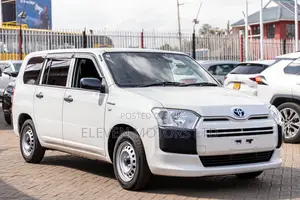 Toyota Probox 1.5 Hybrid DX 2020 White