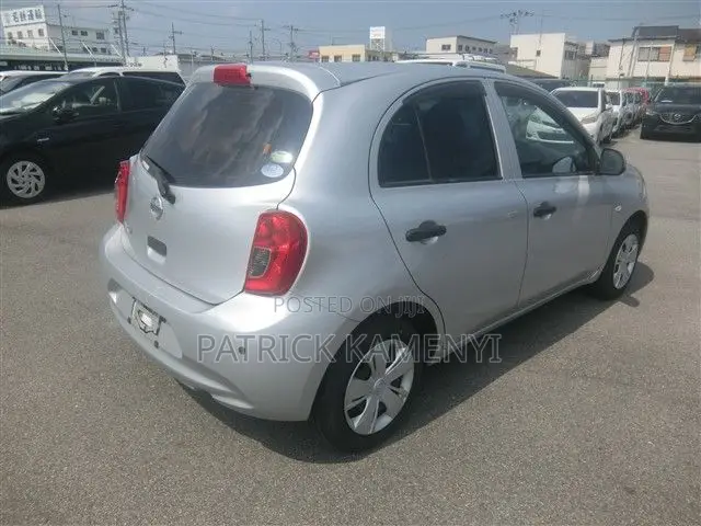 Nissan March 2019 Silver