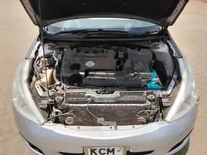 Nissan Teana 2010 Silver