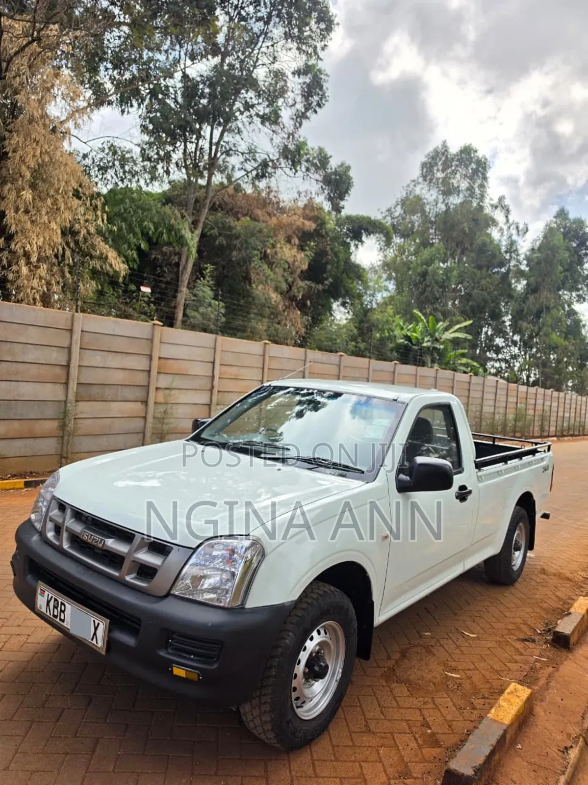 Isuzu D-MAX 2008 White