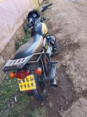 Bajaj Boxer 2023 Black