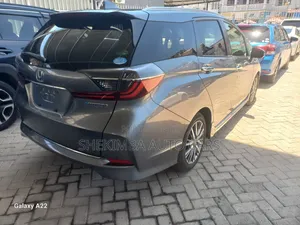 Honda Fit Shuttle 2020 Gray
