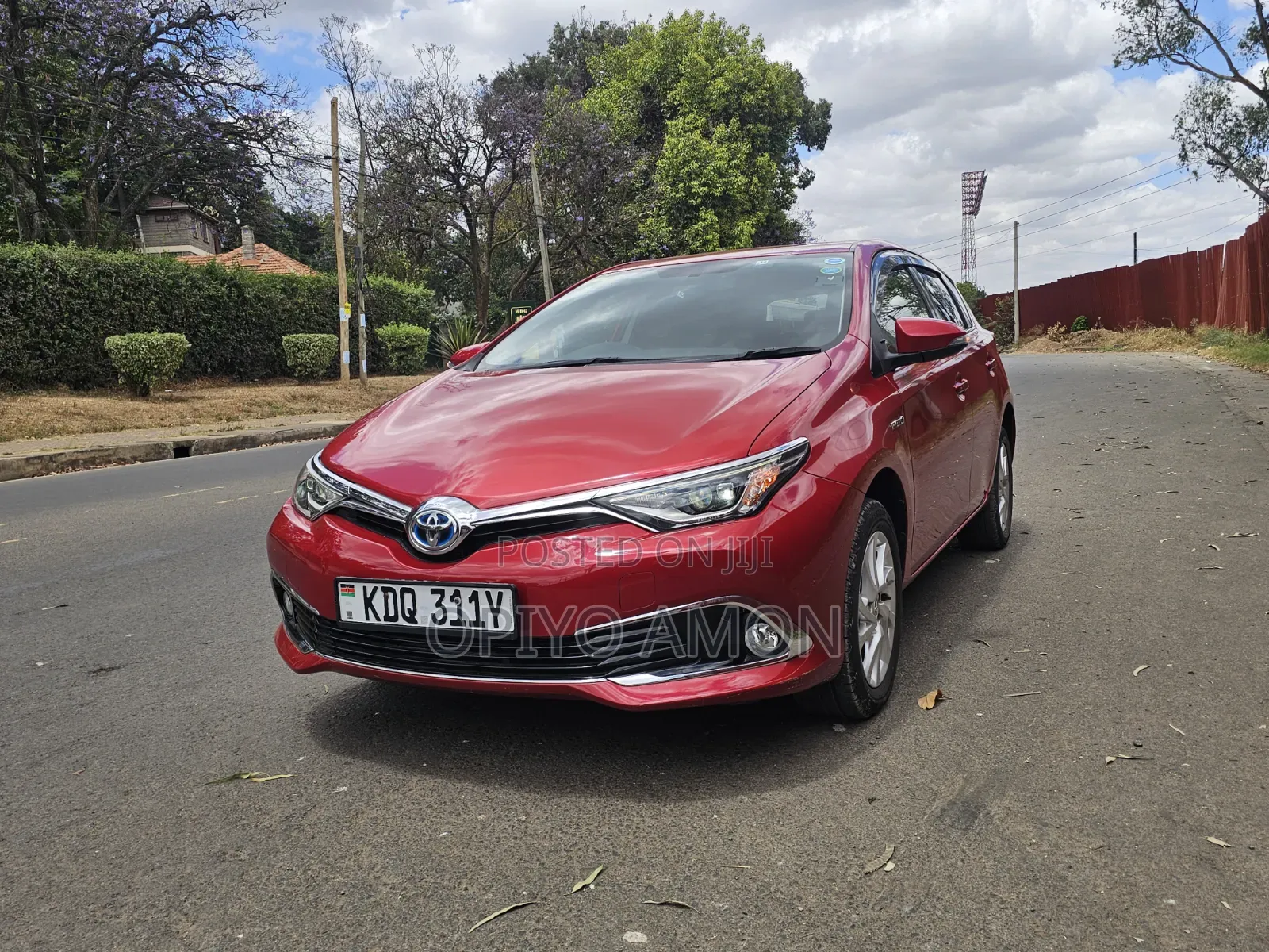 Toyota Auris 2017 Red