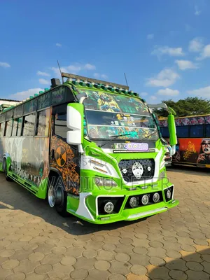 Isuzu NQR 2025 Green