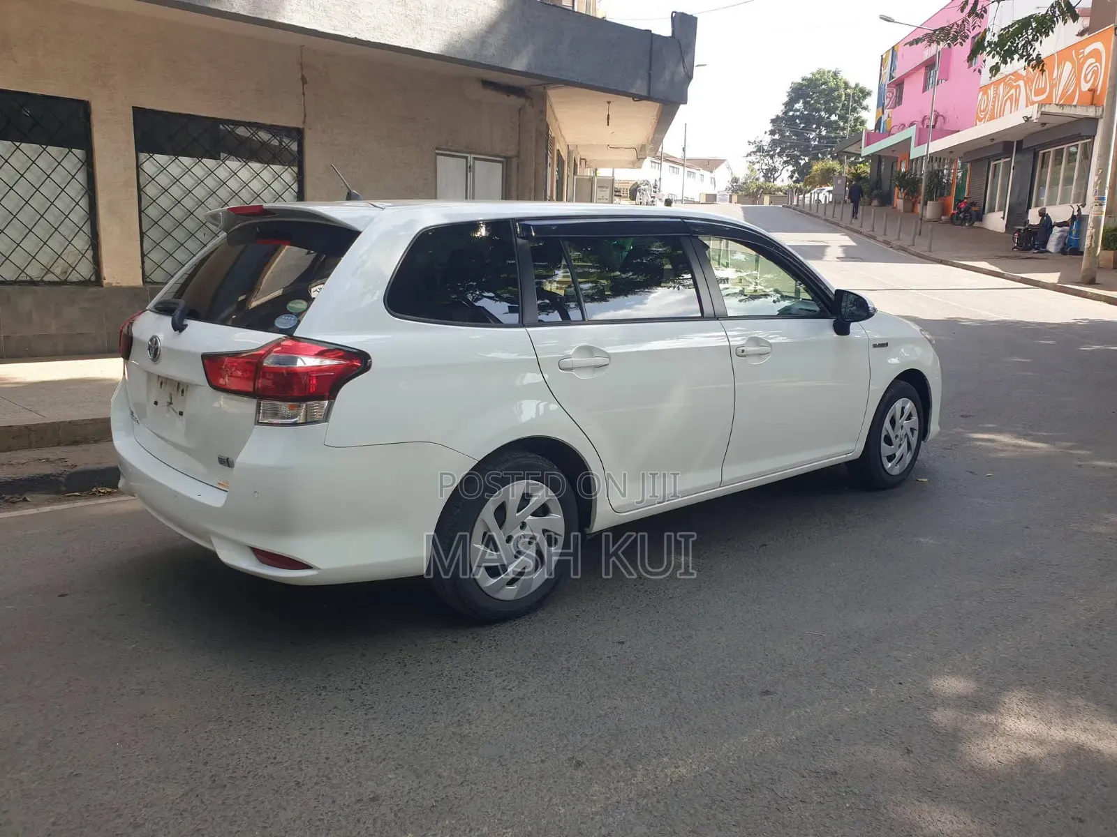 Toyota Corolla Fielder 2019 Silver