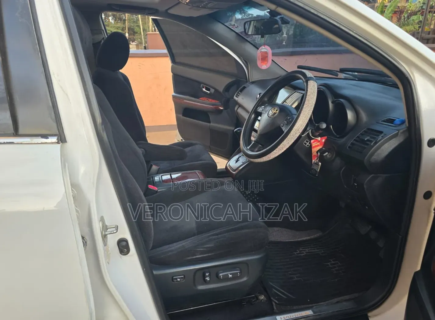 Toyota Harrier 2006 White