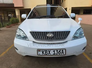 Toyota Harrier 2006 White