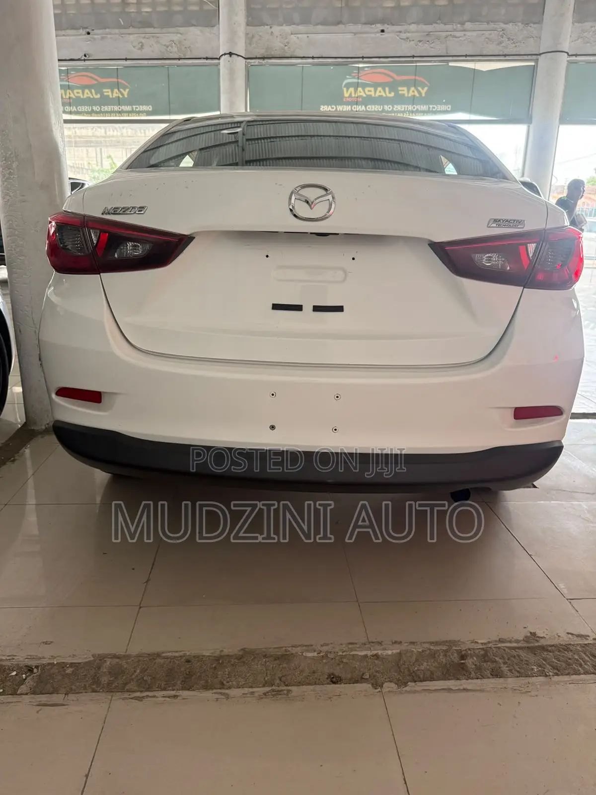 Mazda Demio 2018 White