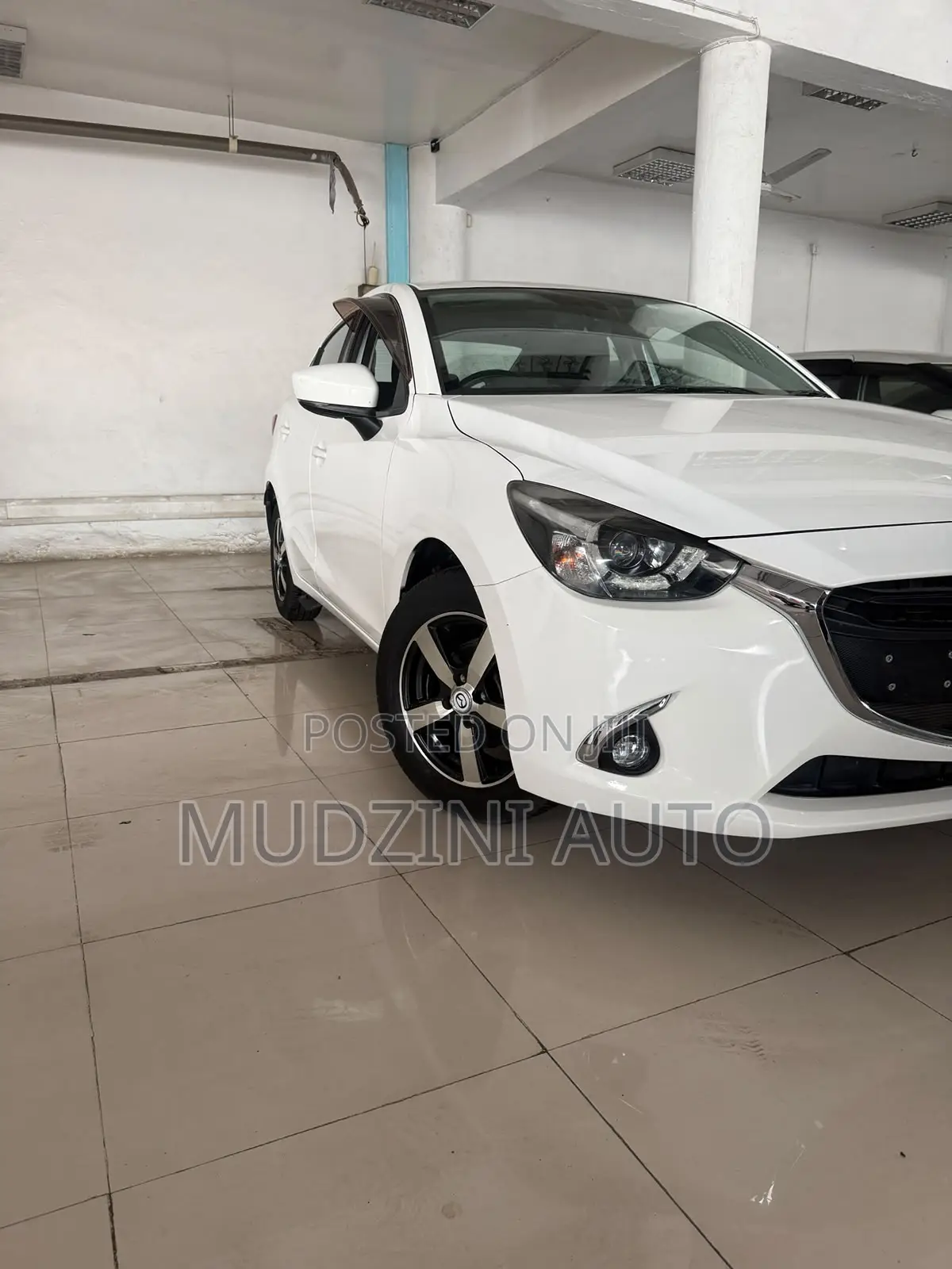 Mazda Demio 2018 White