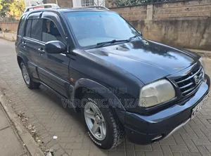 Suzuki Escudo 2002 Black
