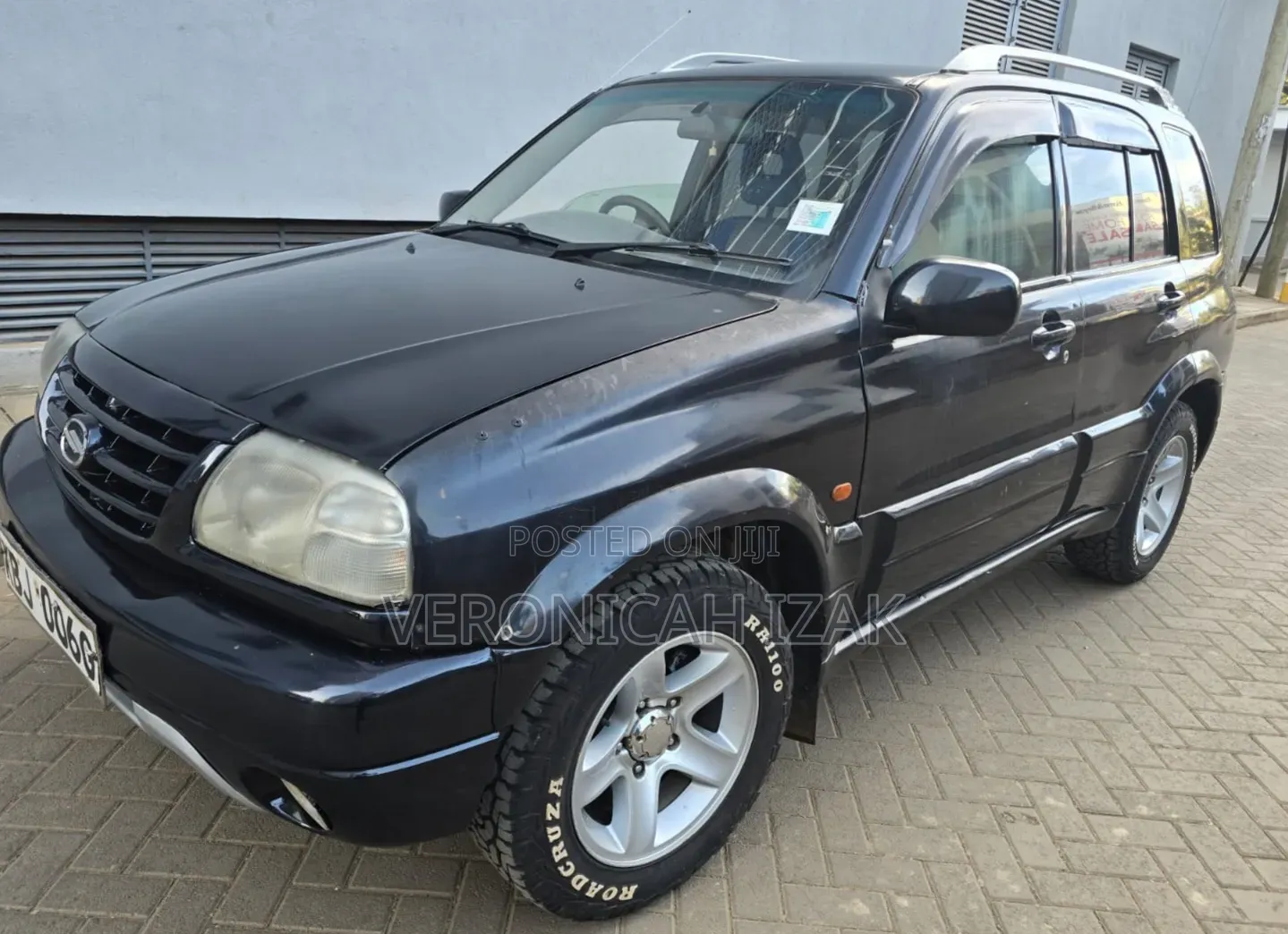 Suzuki Escudo 2002 Black