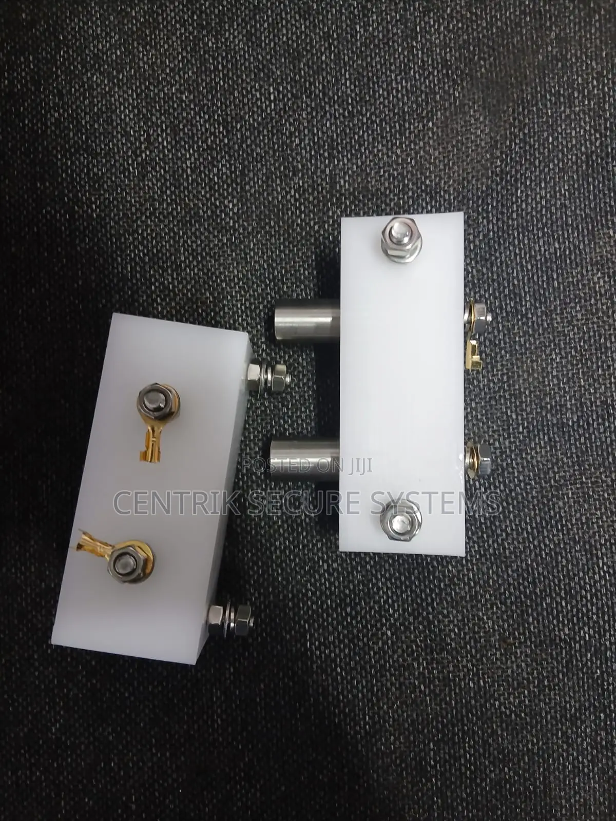 Electric Fence Gate Contact