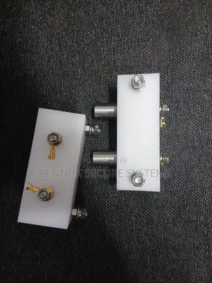 Electric Fence Gate Contact