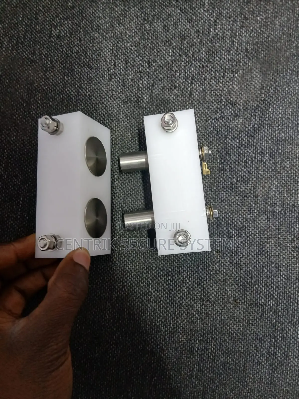 Electric Fence Gate Contact