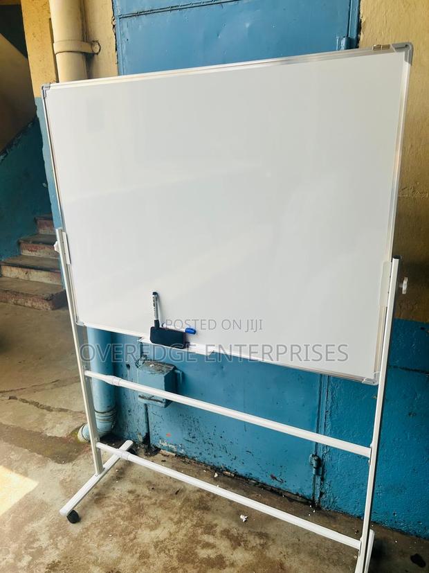 6ftx4ft Whiteboard With Movable Stand - main view