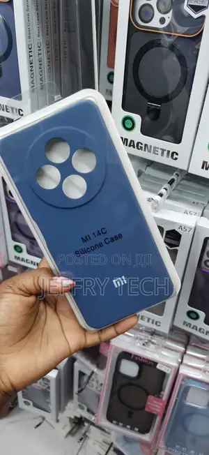 Blue Xiaomi Redmi 14C Silicone Phone Case a Large, Circular Cutout