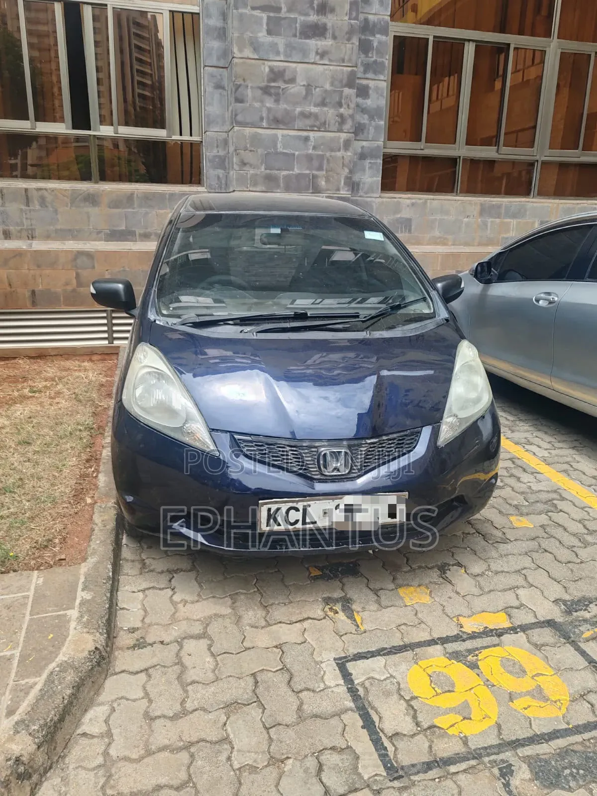 Honda Fit Automatic 2010 Blue