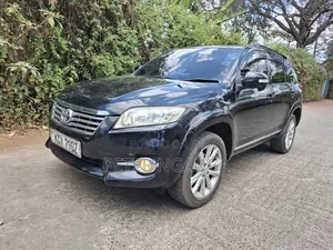 Toyota Vanguard 2012 Black