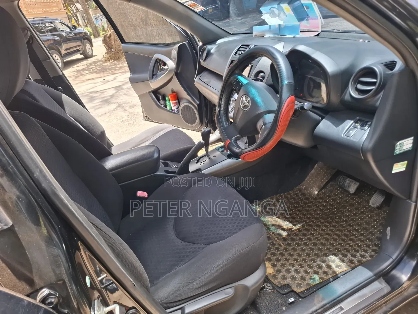 Toyota Vanguard 2012 Black