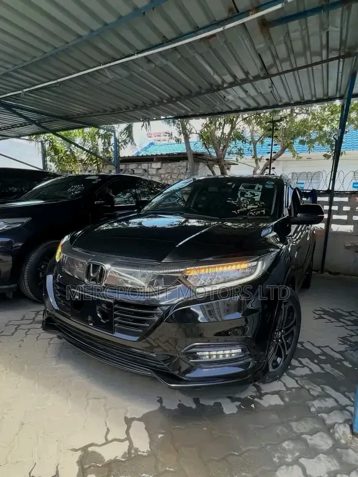Honda Vezel 2019 Black