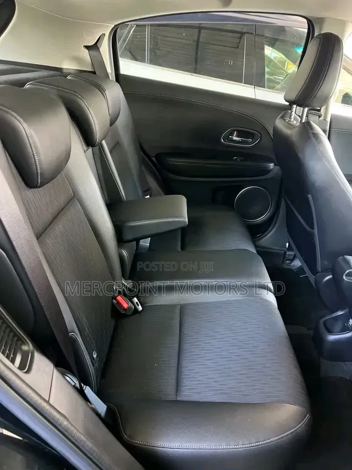 Honda Vezel 2019 Black