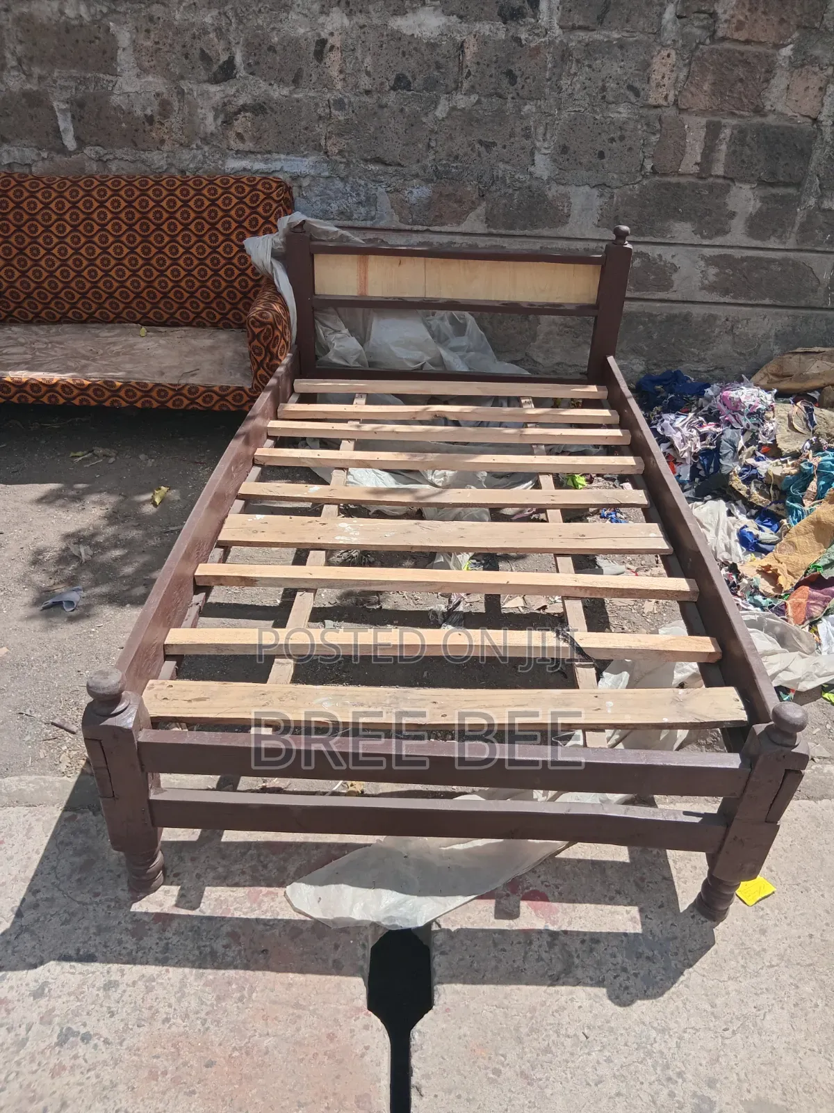31/2 Bed Very Clean Used
