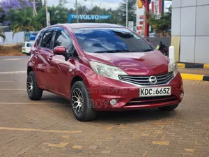 Nissan Note 1.2 Petrol 2013 Maroon