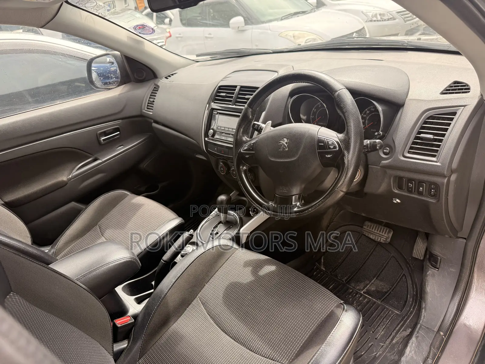 Peugeot 408 2016