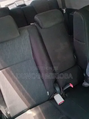 Toyota Wish 2010 Silver