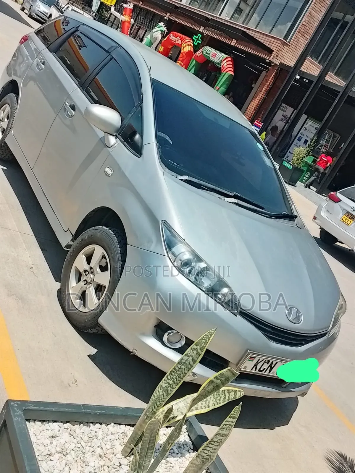 Toyota Wish 2010 Silver