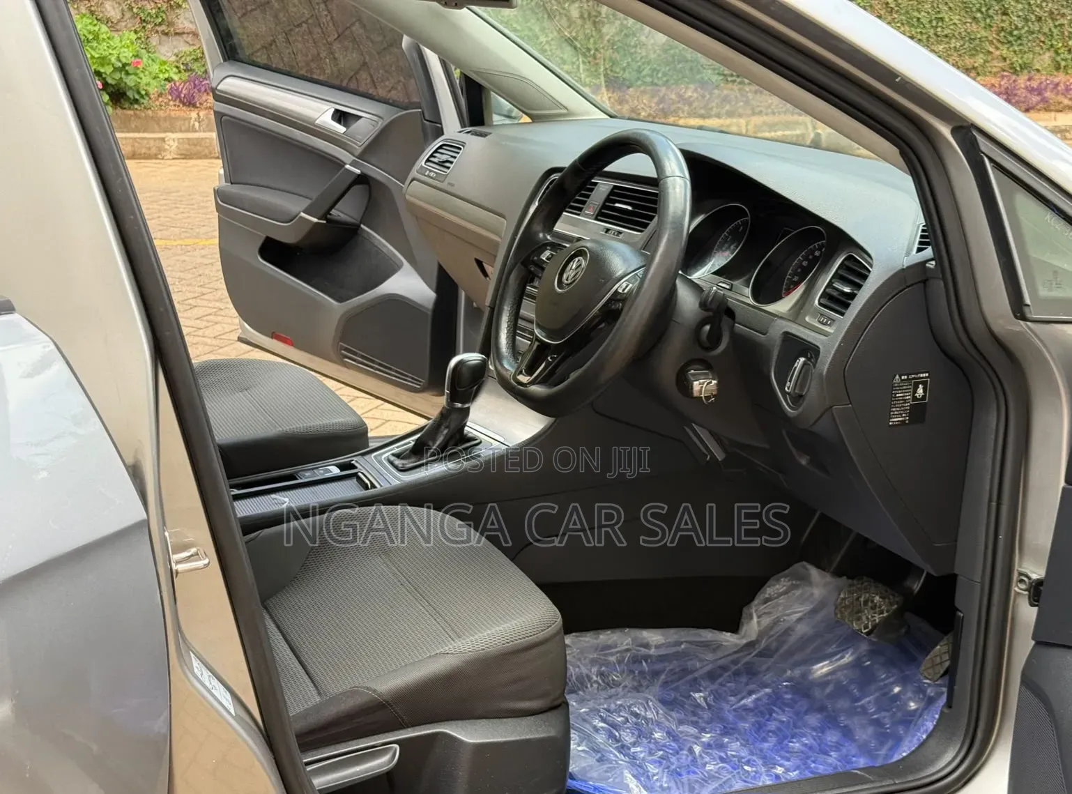 Volkswagen Golf 2013 Gray