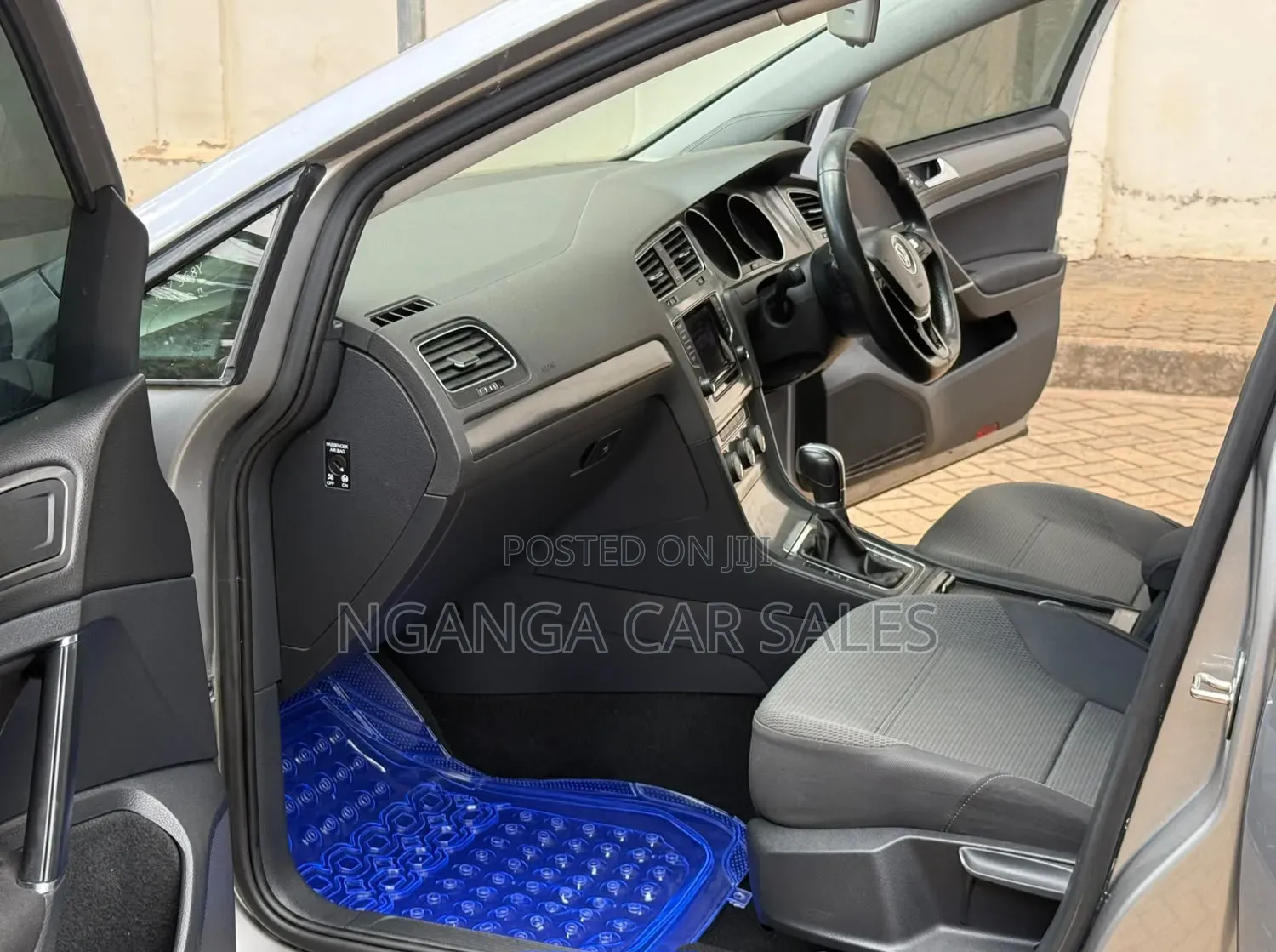 Volkswagen Golf 2013 Gray