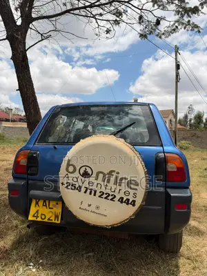 Toyota RAV4 Base 4x4 1999 Blue