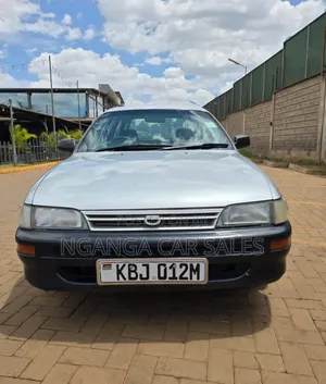 Toyota Corolla 2002 Silver